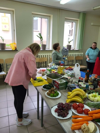 7b2090f1-efe7-4223-869c-c1a0a499dbf2