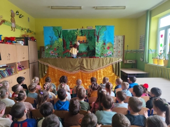 d2822399-72af-4de7-b58a-07615c762446