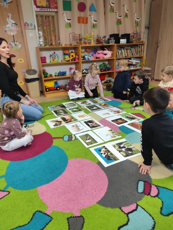 1fe64517-2b77-4c39-b867-ec136855a7af