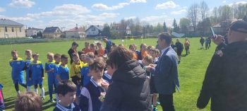 b78b6642-7962-4823-ba9c-c196bd3f1761