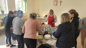 843a8db9-2fb5-40de-aa6f-1ab868782d20