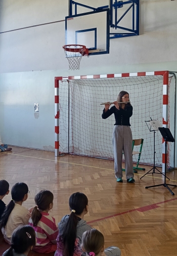 dde6751f-90c4-4443-ac56-492fc327e3fe