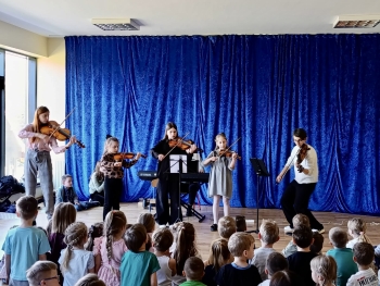 caf26bdd-9b02-4ade-b31f-bedaf5e6ea1b