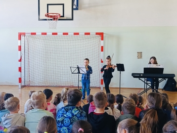 36082186-1e8b-437a-afd1-40efc5c067f2