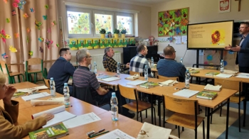 b9d8df42-2603-44bc-84d6-c0530f7728ef