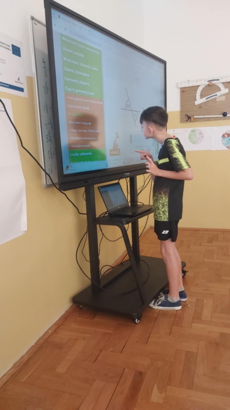 Zajęcia dydaktyczno-wyrównawcze w Zespole Szkół i Przedszkola w Domosławicach 