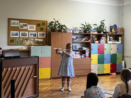 Audycja uczniów klasy fletu pana Heorhii Loshakova z Domosławic i Porąbki Uszewskiej.
