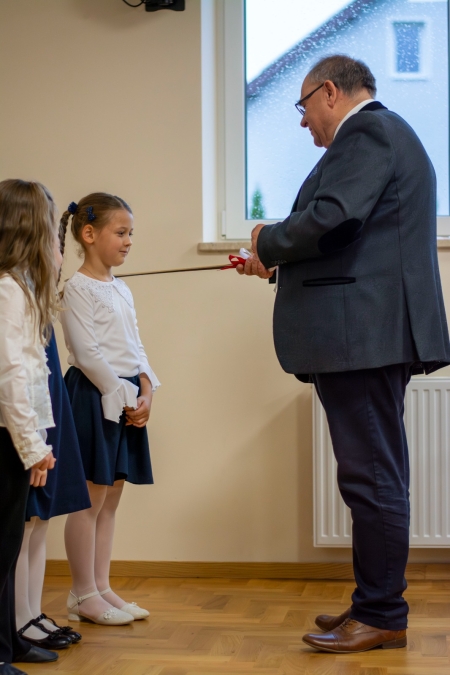 Fotorelacja z pasowania pierwszoklasistów SM w Domosławicach (filia Milówka i Wojnicz )